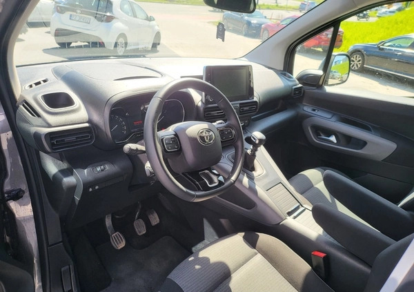 Toyota Proace City Verso cena 140000 przebieg: 21538, rok produkcji 2023 z Rypin małe 596